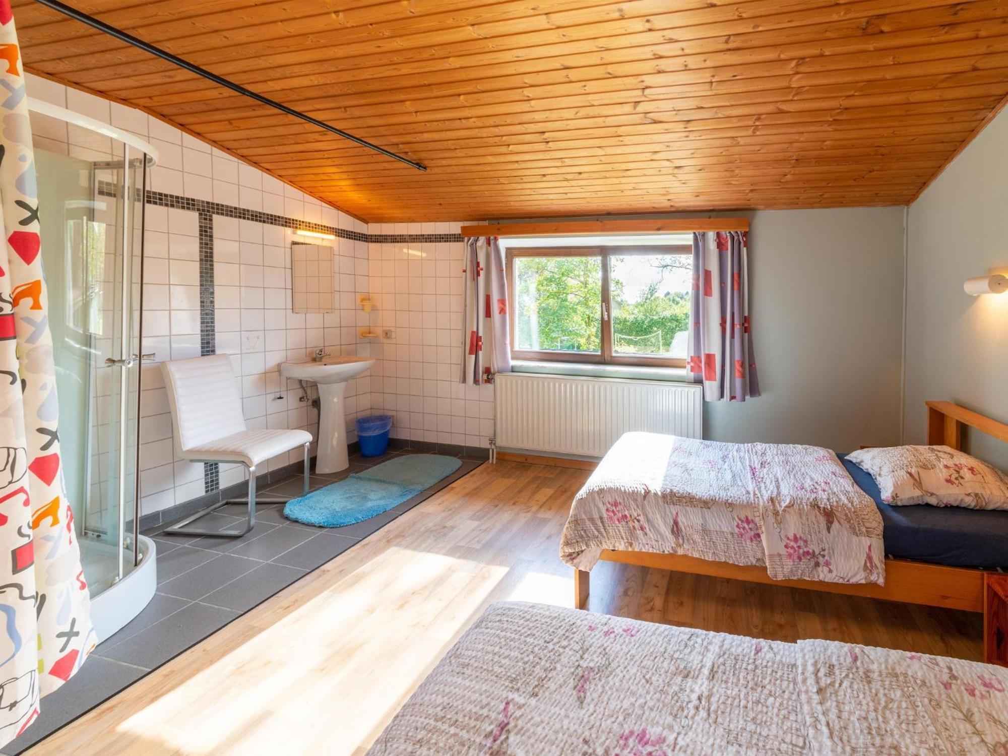 Wonderful Holiday Home In Montleban With Sauna Exterior photo